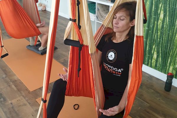 El movimiento y la práctica del AeroYoga para mejorar la autoestima y el aprendizaje de tus hijos